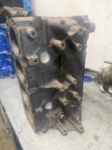 Ford cosworth 200 block - ford, yb