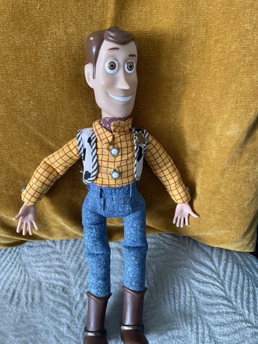 1995 thinkway sheriff woody - thinkway,