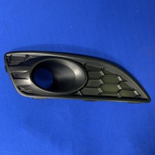 GENUINE Fiesta ST Line Fog Light Grill Driver Right 13-17 C1BJ-15A222-AA Zetec S