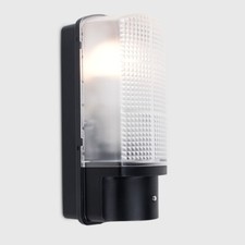IP44 Outdoor Wall Light Dusk til Dawn Garden Security Bulkhead Lighting LED Bulb