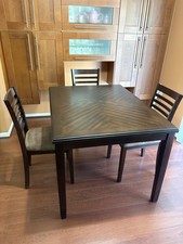 Gia 4-piece 48"x36”x30”