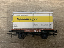 Bachmann 37-990 OO Gauge Conflat Wagon With BA Container 'Speedfreight' Boxed