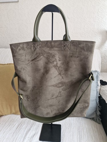 Large suede tote bag - large,