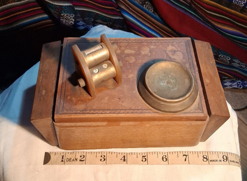 Art deco automatic dispenser - art,