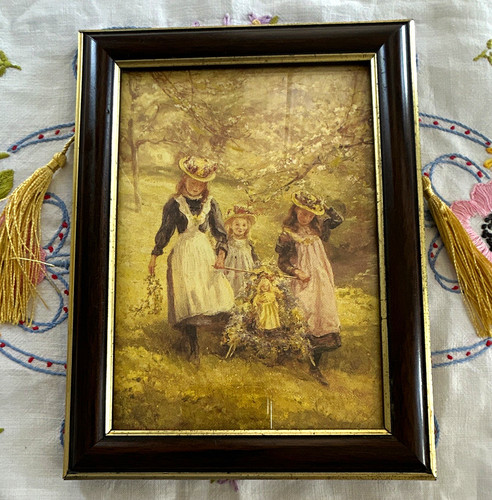 Vintage gold wood frame - gold,