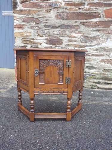 Old charm oak canted - charm,