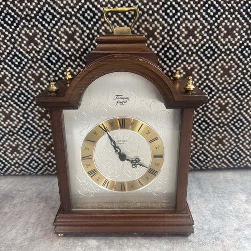 Tempus fugit mantle clock - mantle,