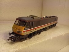 Hornby - BR Class 90 Loco -