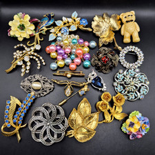 20 x Vintage Brooches/Pins Mix