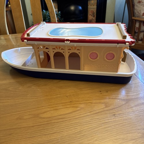 Sylvanian families boat type - boat,