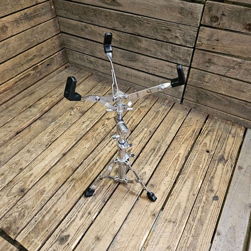 Snare drum stand pearl - stand,
