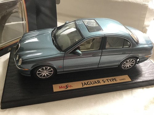 Maisto jaguar s type - 1/18,