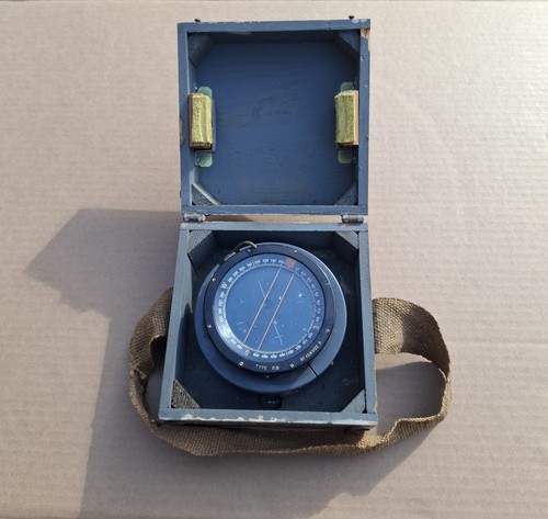 Ww11 air ministry compass - ministry,