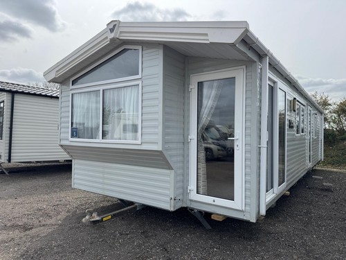 Pre owned willerby castleton - willerby,