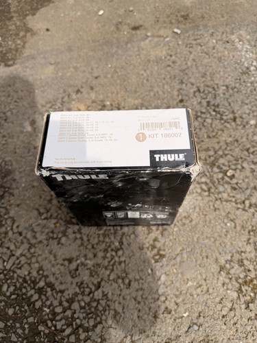 Thule 186007 fitting kit - 186007,