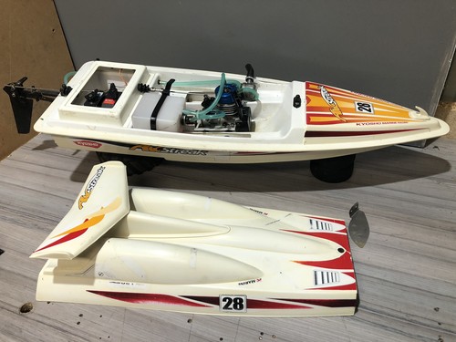 Kyosho nitro boat runs - boat.,