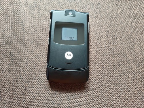 Motorola razr unlocked flip - motorola, v3