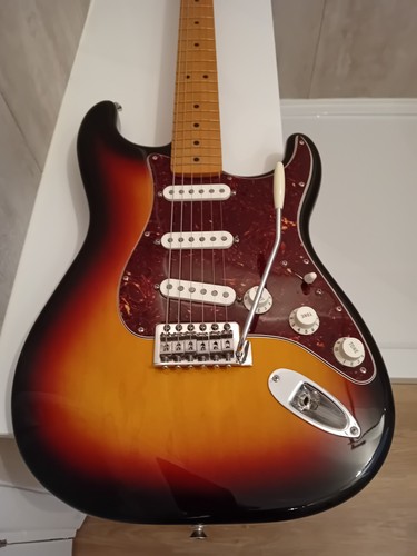 Fender stratocaster mim - fender,