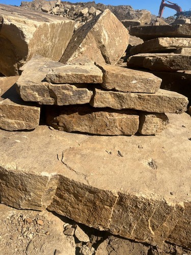 Dry stone walling 105 - dry,