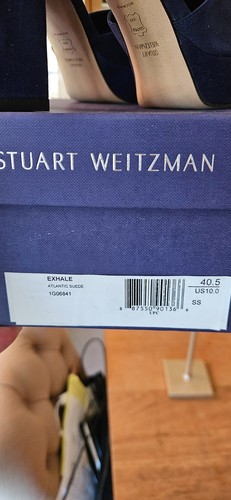 Stuart weitzman exhale