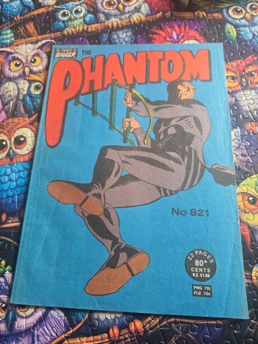 The phantom 821 frew - the,