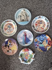 Disney Wall Plates With Stands