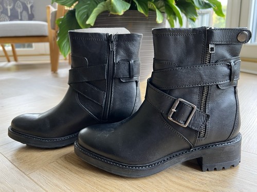 Bertie black leather peabody - black,