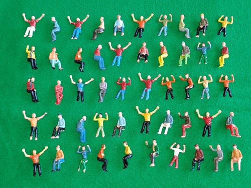 C168 c141 subbuteo x50 figures - subbuteo,