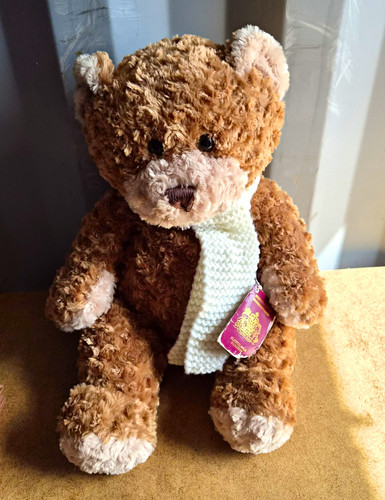 Bhs playful pals plush bear - pals,