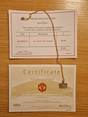 The man utd pendant necklace - man,