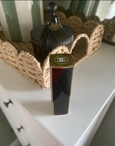Chanel empty twist - no,