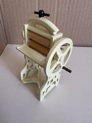 Dolls mangle scale house - dolls, 12