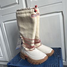 Hunter Wanderer Tall Sherpa Boot  Willow Snow Boots NWOB