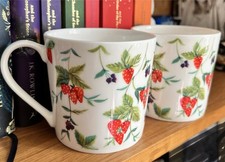 2 X ROSE OF ENGLAND FLORAL