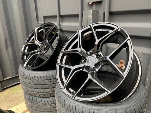 Black xt2 alloy - 20", wheels