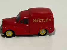 Corgi Golden Oldies Morris 1000 Nestle’s Limited Edition Scale 1.43 06502 Red