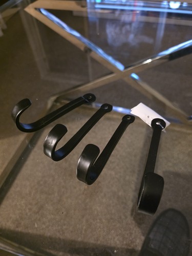 Iron hooks black - iron,