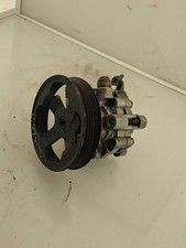 Toyota Avensis T220 2001