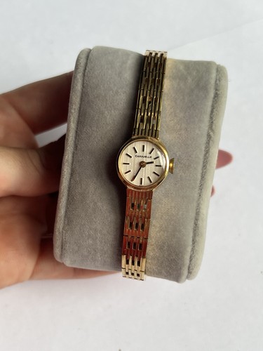 Vintage caravelle bulova - caravelle, by