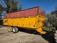 Gull 14 ton tipping