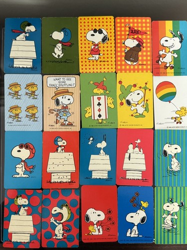 Peanuts snoopy vintage playing - snoopy,