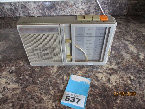 Vintage radio tuner - radio,