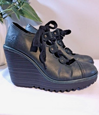 Fly London Green Leather Lace