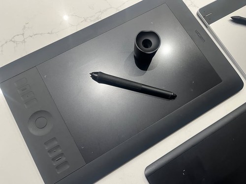 Wacom intuos medium ptk - medium, ptk-650