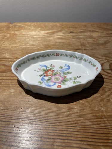Vintage wedgwood bone china - wedgwood,