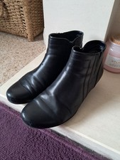 Stylish Gabor MS Heritage Lea Black Leather Ankle Boots.  Size 5.5. VGC!