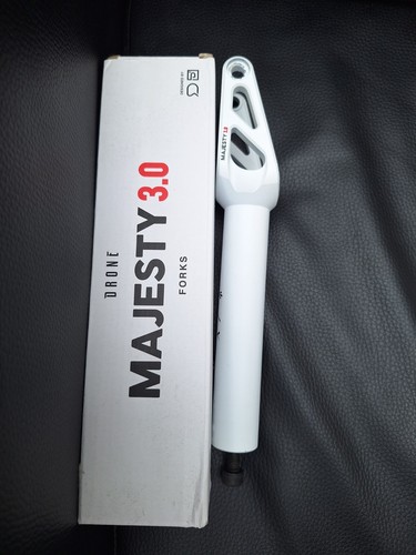Drone majesty scs white - majesty, 2.0