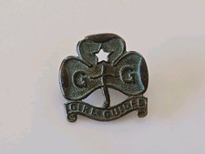 Old Vintage Copper Alloy Girl Guides Badge Complete As Found Condition. LA51i