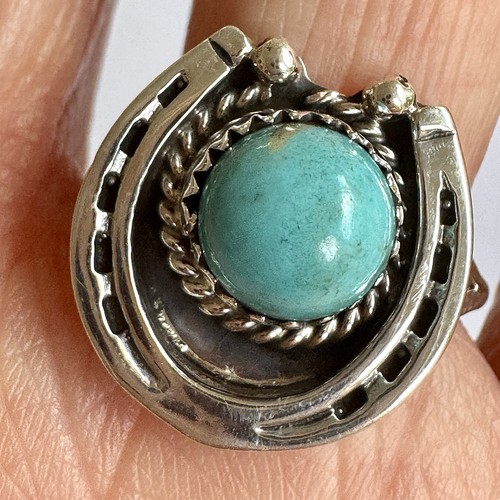 Navajo horseshoe turquoise - horseshoe,