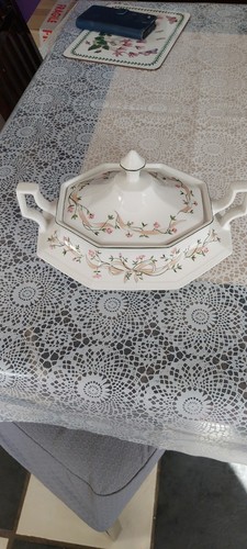 Eternal beau serving - 1,